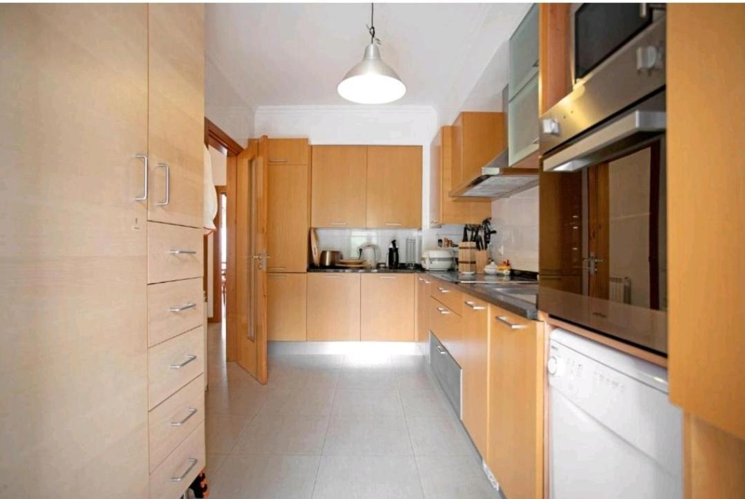 Fabulous Apartment Назаре Екстер'єр фото